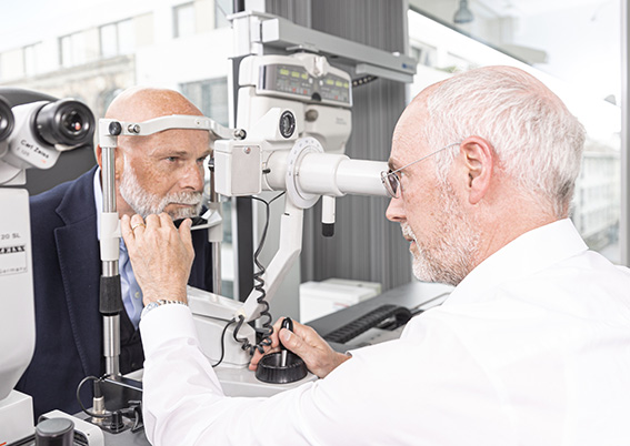 Laserbehandlung in der Augenarztpraxis Krefeld